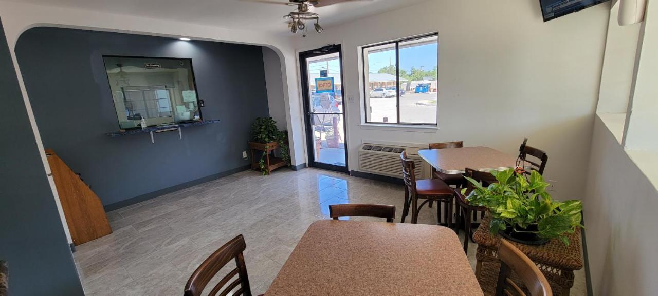 Americas Best Value Inn San Antonio Downtown Riverwalk Eksteriør billede