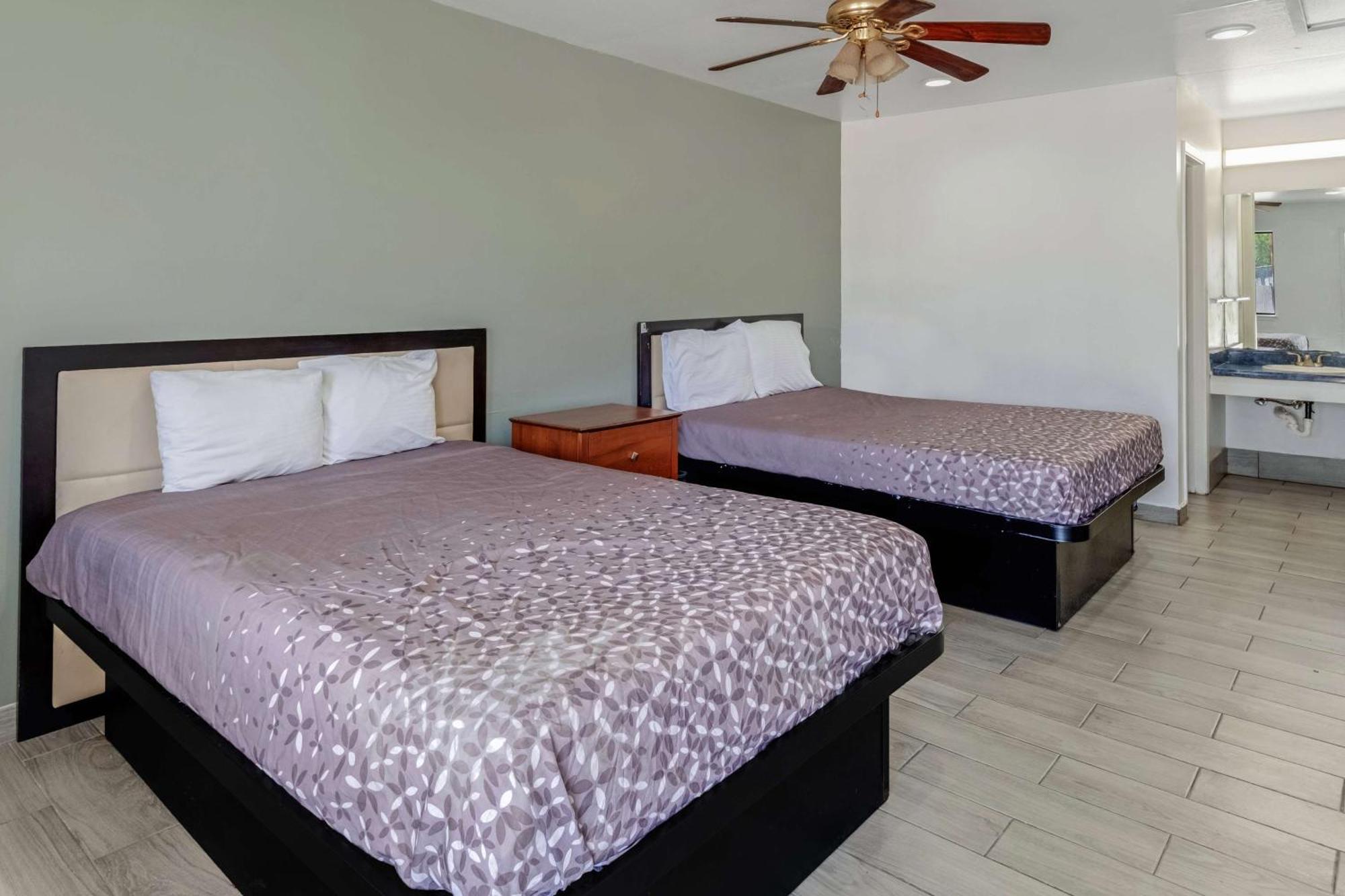 Americas Best Value Inn San Antonio Downtown Riverwalk Eksteriør billede